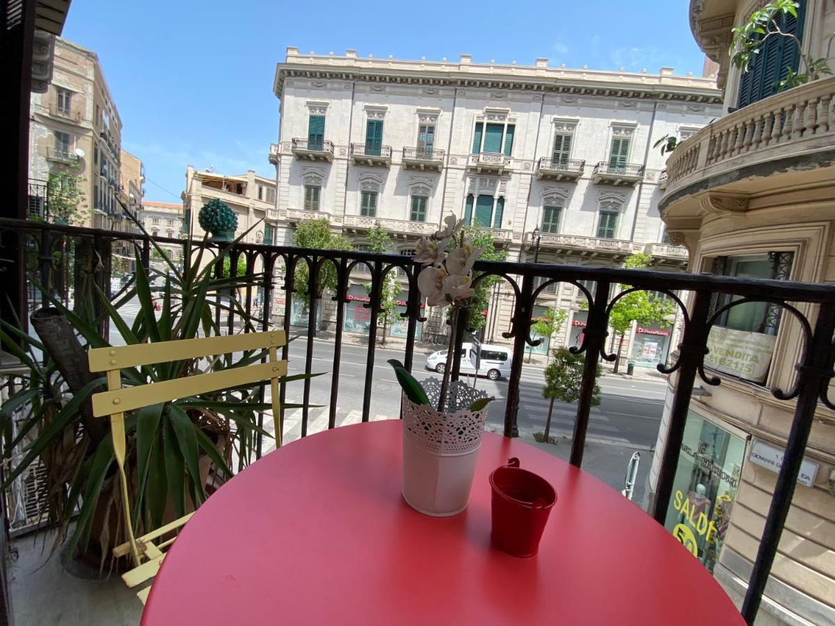 Aquarooms Luxury Suites Palermo Exterior photo