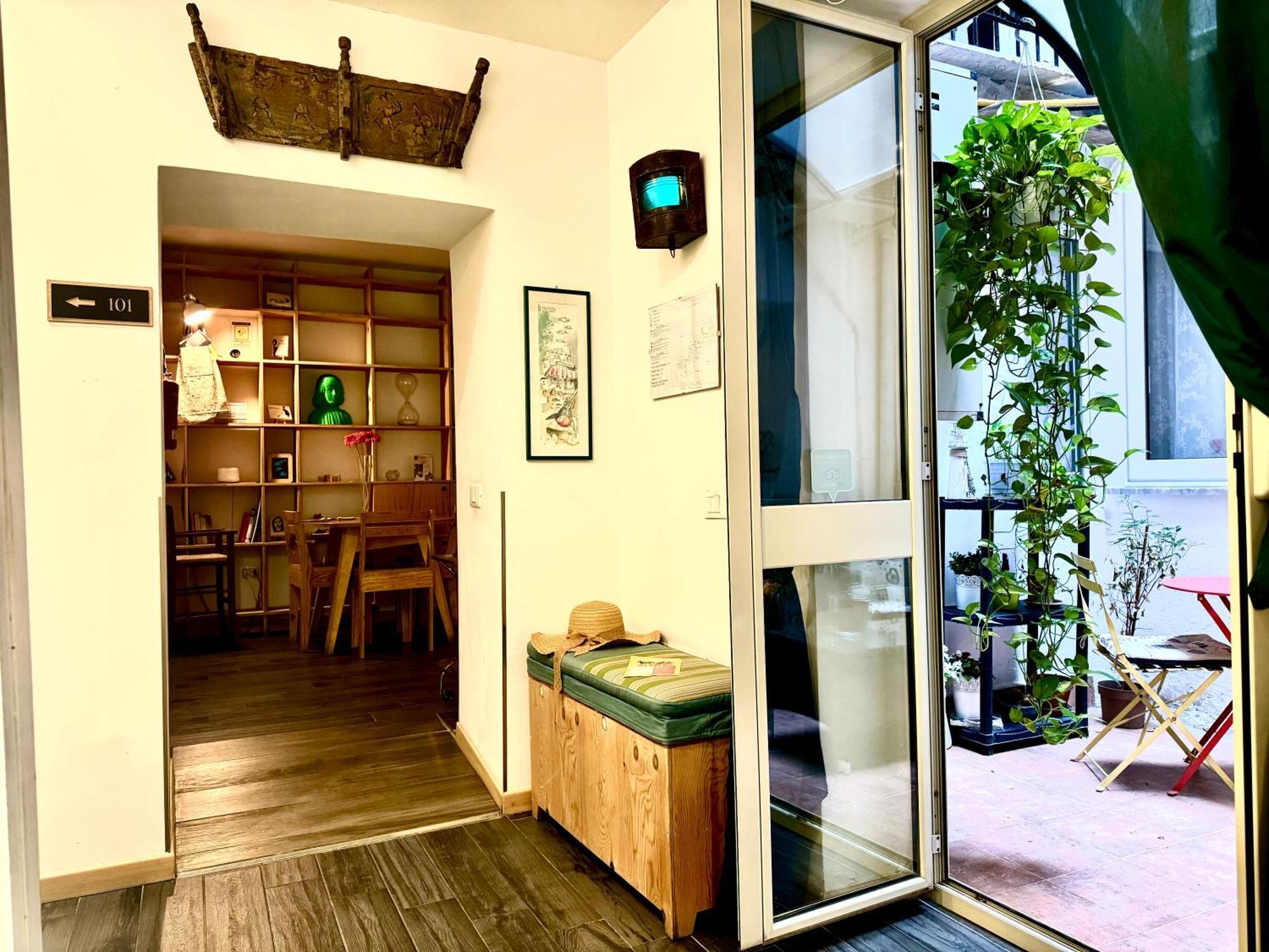 Aquarooms Luxury Suites Palermo Exterior photo